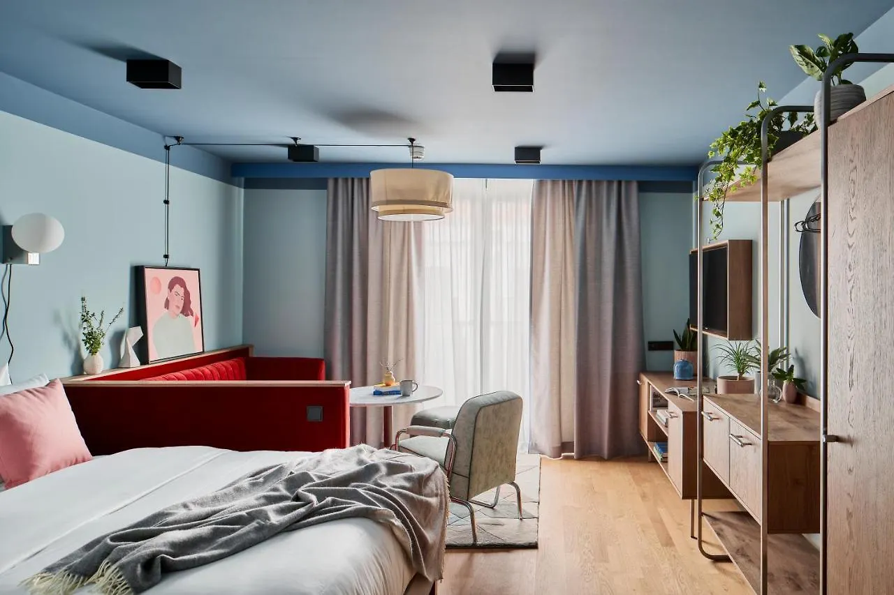 ****  Schwan Locke Hotel München Duitsland